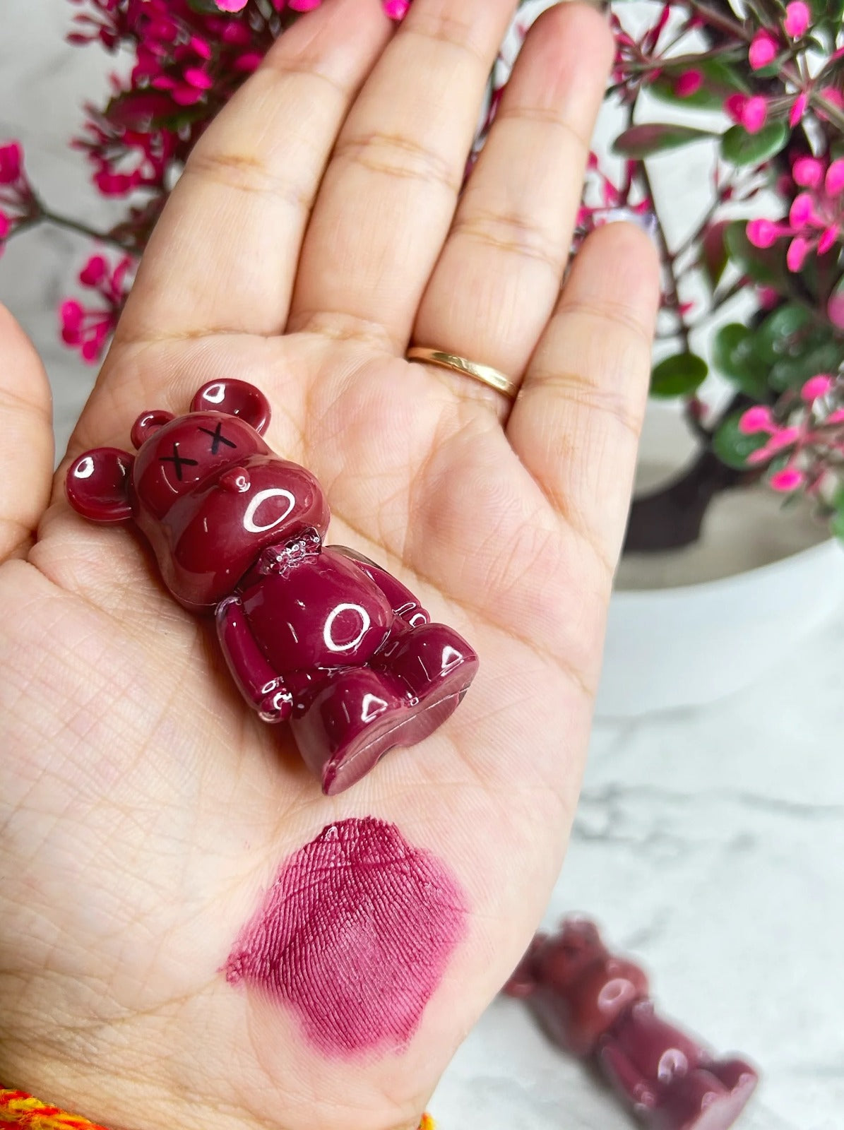 Bear Keychain Lip Tint Set – 6pcs Long-Lasting Matte Lipstick Collection